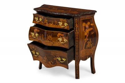 Continental German Louis XV style 18th Century Inlaid Bombe Shaped Commode