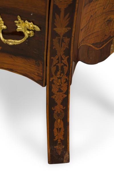 Continental German Louis XV style 18th Century Inlaid Bombe Shaped Commode