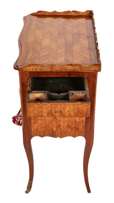 Continental Three Drawer Commode