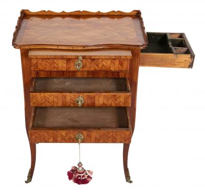 Continental Three Drawer Commode