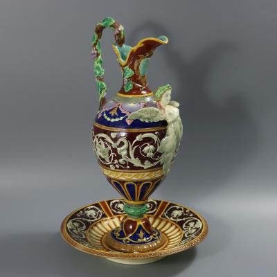 Copeland Majolica Renaissance Style Ewer And Stand