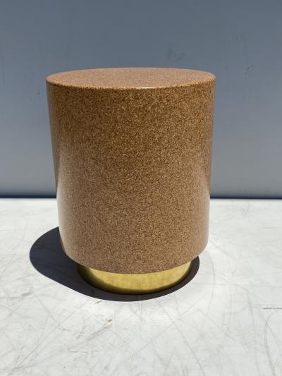 Cork and Brass Side Table Taburete