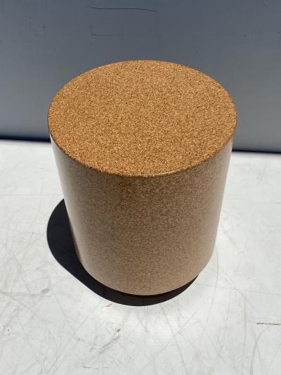 Cork and Brass Side Table Taburete