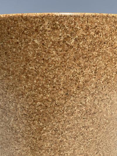 Cork and Brass Side Table Taburete