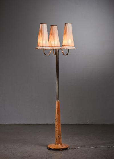 Corona floor lamp with 3 shades