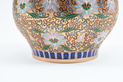 Covered Decorative Cloisonne Urn Piece 