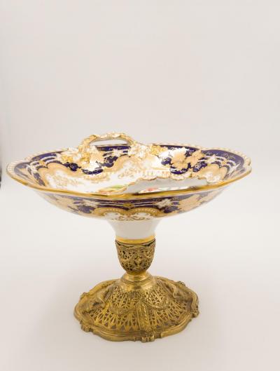 Crca 1830 Regency Porcelain Pastry or Fruit Stand on Later Gilt Pedestal
