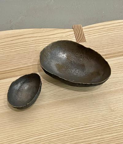 Cristina Salusti Set of two unique gold rimmed ceramics