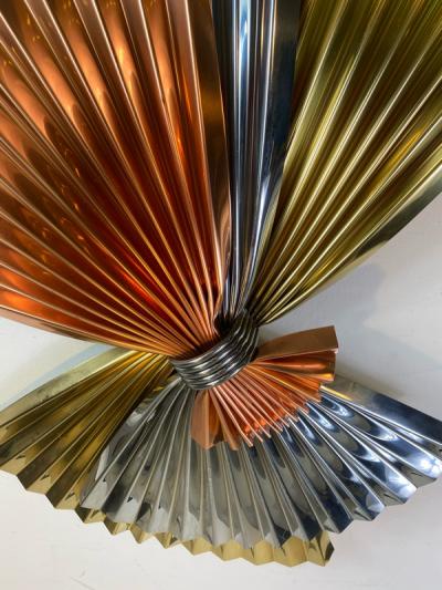 Curtis Jer MODERNIST TRICOLOR METAL FAN WALL SCULPTURE BY CURTIS JERE