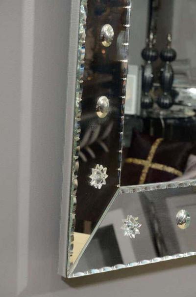 Custom Beveled Ponti Mirror with Pie Crust Edge
