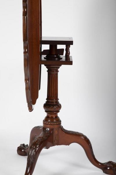 Custom Made Philadelphia Pie Crust Table