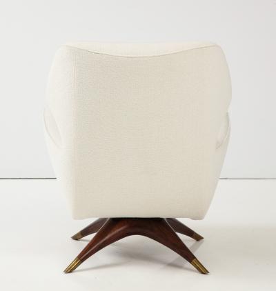 Customizable Modernist Club Chair in swivel or stationary base