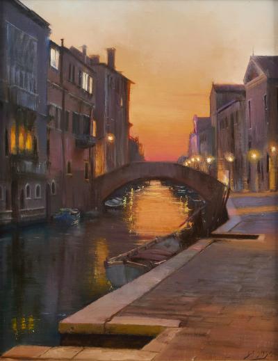 D ELEINNE BASA Venice Street Lights