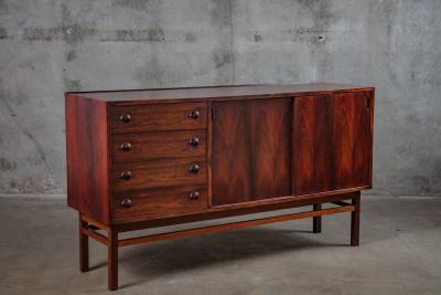 DANISH BUFFET OR SIDE BOARD