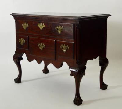 DELAWARE VALLEY DRESSING TABLE INV 0331 