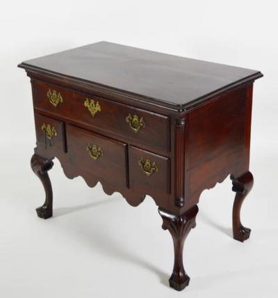 DELAWARE VALLEY DRESSING TABLE INV 0331 