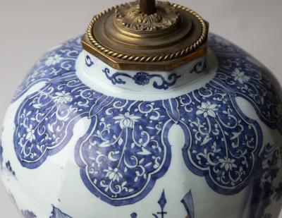DELFT OCTAGONAL BALUSTER VASE IN THE CHINOISERIE TASTE CONVERTED TO A LAMP
