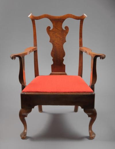 DIGGES FAMILY QUEEN ANNE ARMCHAIR