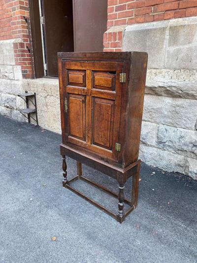 DIMINUTIVE ENGLISH 18TH CENTURY OAK CUPBOARD ON STAND