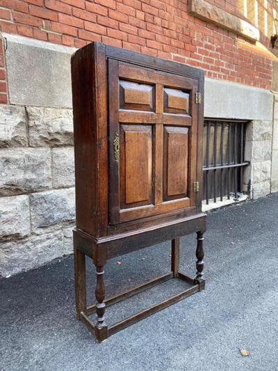 DIMINUTIVE ENGLISH 18TH CENTURY OAK CUPBOARD ON STAND