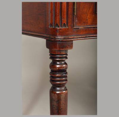 DIMINUTIVE SIZE REGENCY SIDEBOARD