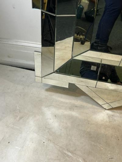 DRAMATIC MONUMENTAL MODERN FACETED MIRROR