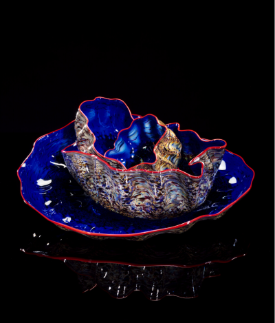 Dale Chihuly Spectrum Blue Pheasant Macchia Set with Rubine Lip Wraps 2002