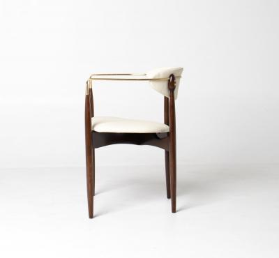 Dan Johnson Set of Four Dan Johnson Viscount Arm Chairs