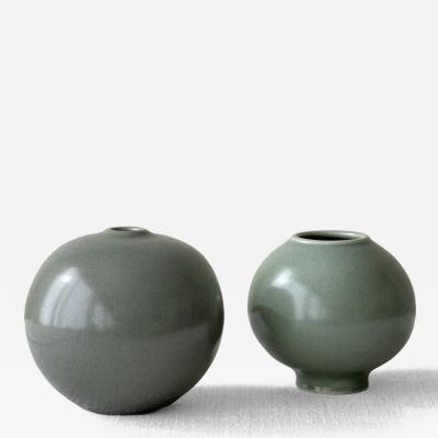 Daniel de Montmollin Daniel de Montmollin two vases circa 1985