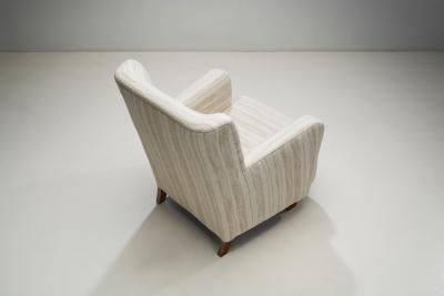 Danish Cabinetmaker Armchair with Stained Beech Legs Denmark ca 1940s