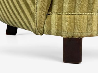 Danish Cabinetmaker Banana Lounge Chairs Beech Velour Denmark 1940s