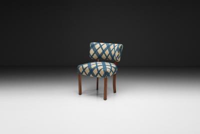 Danish Cabinetmaker Dressing Chair with Patterned Upholstery Denmark 1930s
