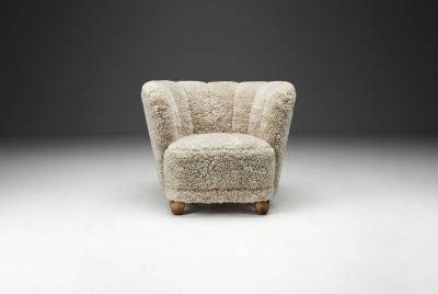 Danish Cabinetmaker Lounge Chair with Sheepskin Upholstery Denmark 1940s