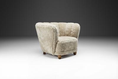 Danish Cabinetmaker Lounge Chair with Sheepskin Upholstery Denmark 1940s