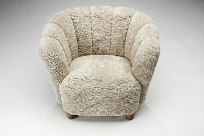 Danish Cabinetmaker Lounge Chair with Sheepskin Upholstery Denmark 1940s