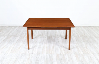 Danish Modern Expanding Teak Dining Table with Draw Leaves