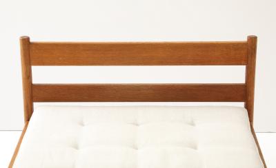 Danish mid century day bed designed by Hans Wegner for Ry Mobler
