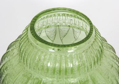 Daum Nancy Daum Nancy Art Deco Vase