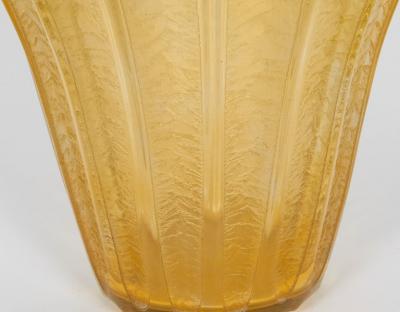 Daum Nancy French Art Deco Vase by Daum Nancy