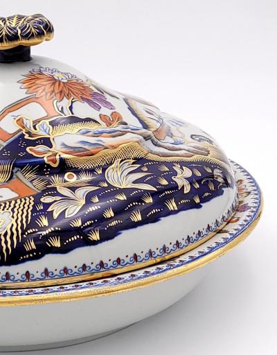 Davenport Covered Dish England circa 1830