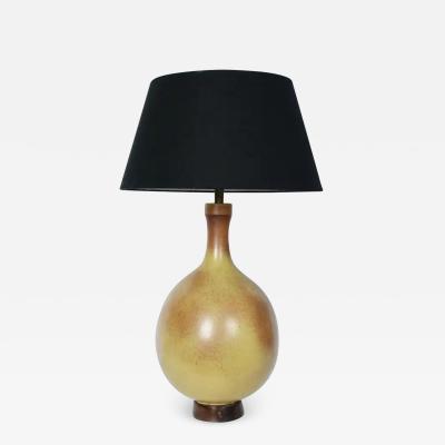 David Cressey Substantial David Cressey Pale Olive Umber Art Pottery Table Lamp 1960s