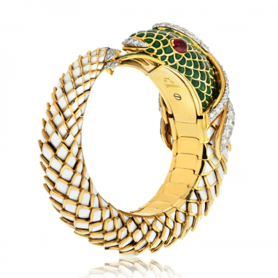 David Webb 18K YELLOW GOLD KOI FISH WHITE ENAMEL GREEN ENAMEL AND DIAMOND BRACELET