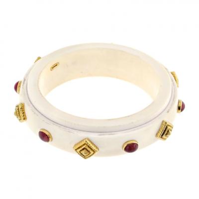 David Webb DAVID WEBB 18K YELLOW GOLD CABOCHON RUBY BONE BANGLE BRACELET