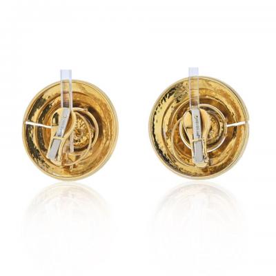David Webb DAVID WEBB 18K YELLOW GOLD GOLD BEEHIVE SHIELD CLIP EARRINGS