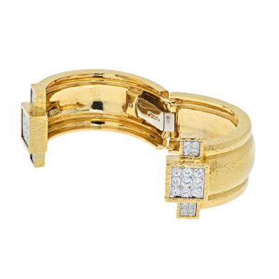 David Webb DAVID WEBB 18K YELLOW GOLD HAMMERED WIDE CUFF WITH DIAMONDS BRACELET