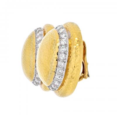 David Webb DAVID WEBB 18K YELLOW GOLD LARGE DOME OVAL BUTTON SIGNATURE HAMMERED EARRINGS