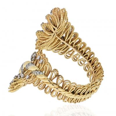 David Webb DAVID WEBB 18K YELLOW GOLD ORNATE CROSSOVER DIAMOND BRACELET