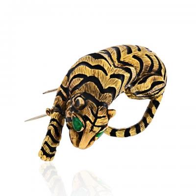 David Webb DAVID WEBB 18K YELLOW GOLD TIGER IN BLACK ENAMEL AND GREEN EMERALD EYES BROOCH