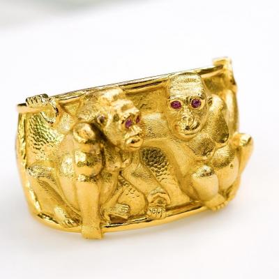 David Webb DAVID WEBB 18K YELLOW GOLD TWO MONKEYS CUFF BRACELET