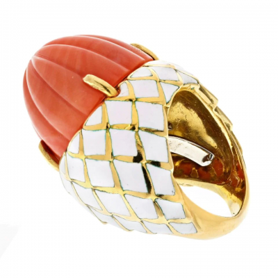 David Webb DAVID WEBB BOMBE PLATINUM 18K YELLOW GOLD CARVED CORAL WHITE ENAMEL RING